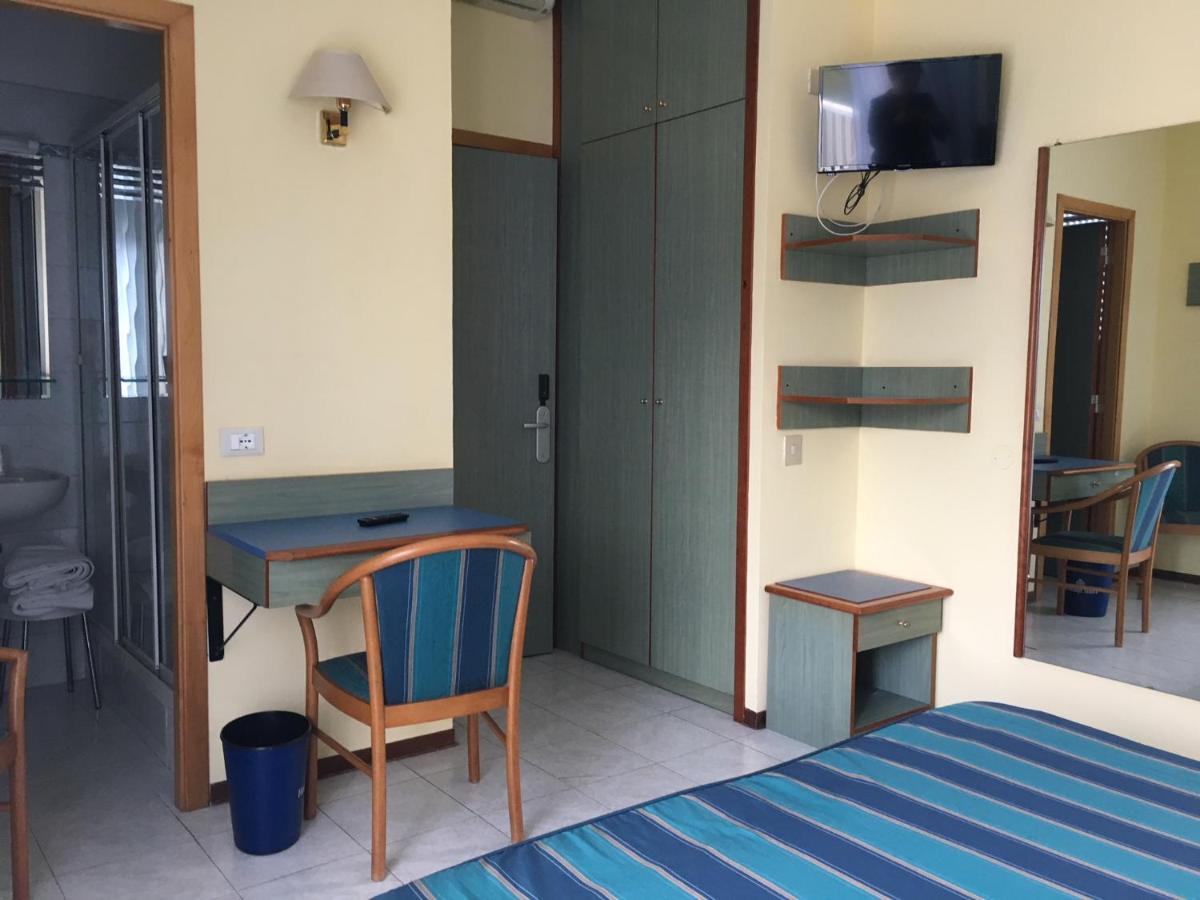 Hotel Splendid Diano Marina Exterior foto