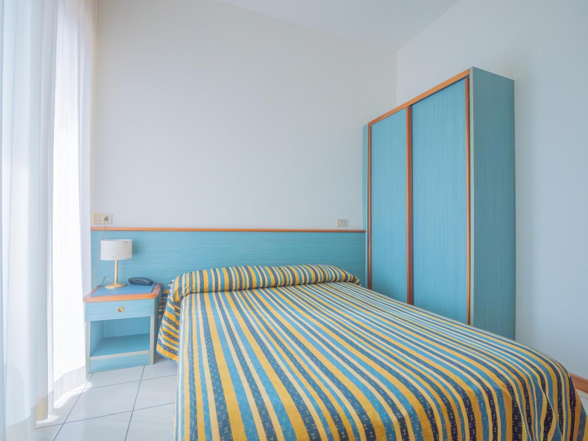 Hotel Splendid Diano Marina Exterior foto